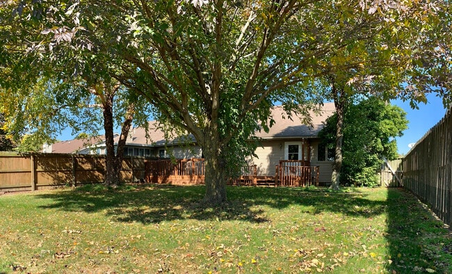 Building Photo - 3526 Teakwood Dr