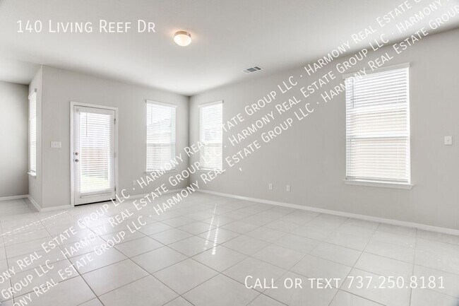 Building Photo - 140 Living Reef Dr