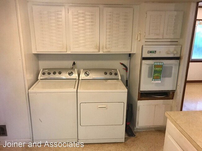 Building Photo - 3 br, 2 bath House - 225 Davis Estates Rd