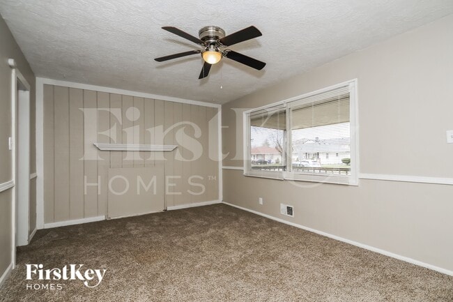 Building Photo - 4742 Normal Ave