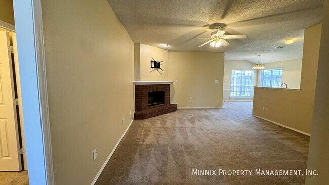 Foto del edificio - 7514 Paris Ave