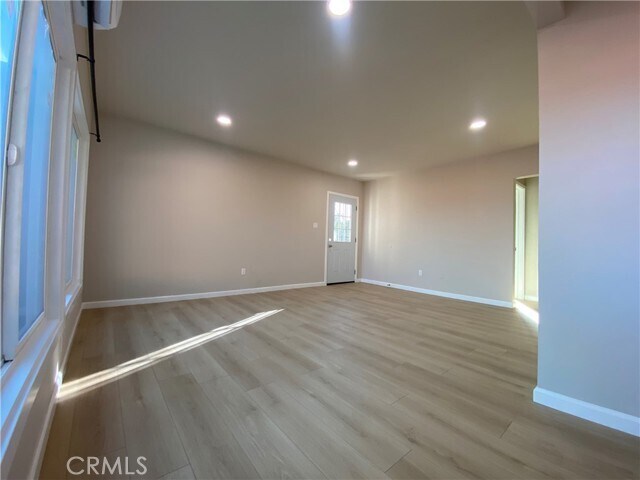 Building Photo - 1556 S White Ave