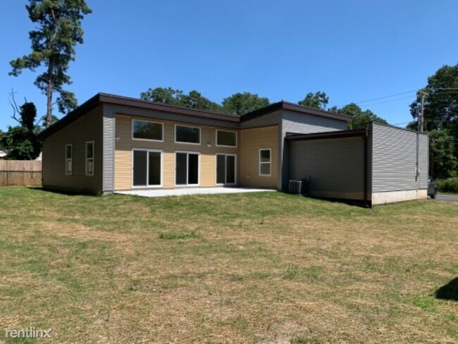 Building Photo - 4 br, 2 bath House - 113 Split Rock Road
