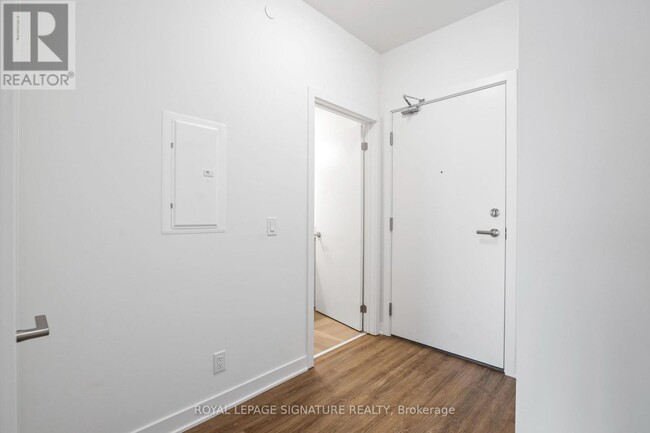 Building Photo - 51 Clarington Blvd