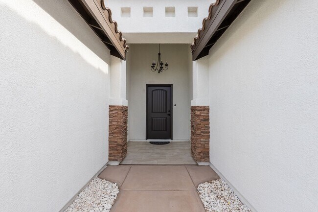 Foto del edificio - ? Now Available for Rent! 3 Bedroom / 2.5 Bathroom Home in San Luis, AZ ?