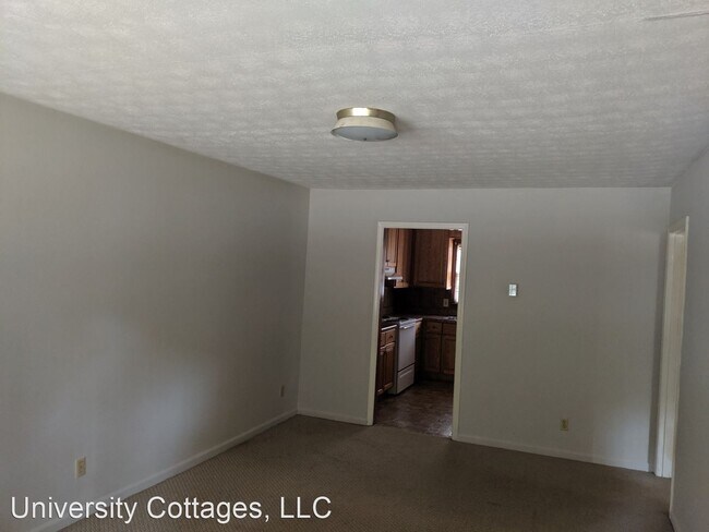 Building Photo - 2 br, 1 bath Apartment - 414 Frontage Rd