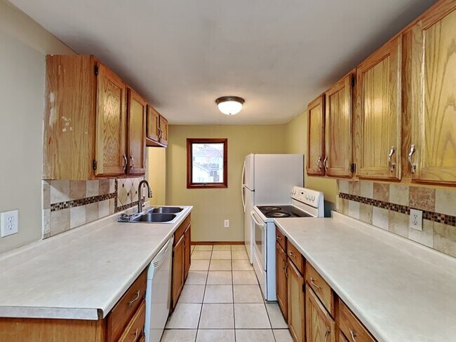 Foto del edificio - WINTER SPECIAL!! 2 Bedroom, 2 Bathroom Hou...