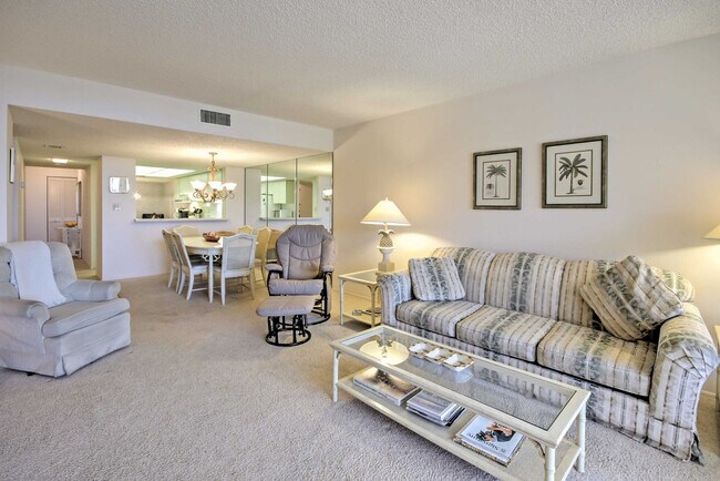 Foto del edificio - 5760 Midnight Pass Rd
