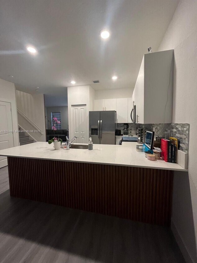 4 bedroom in Miami Gardens FL 33169 - 4 bedroom in Miami Gardens FL 33169