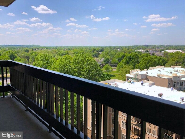 Foto principal - 5505 Seminary Rd