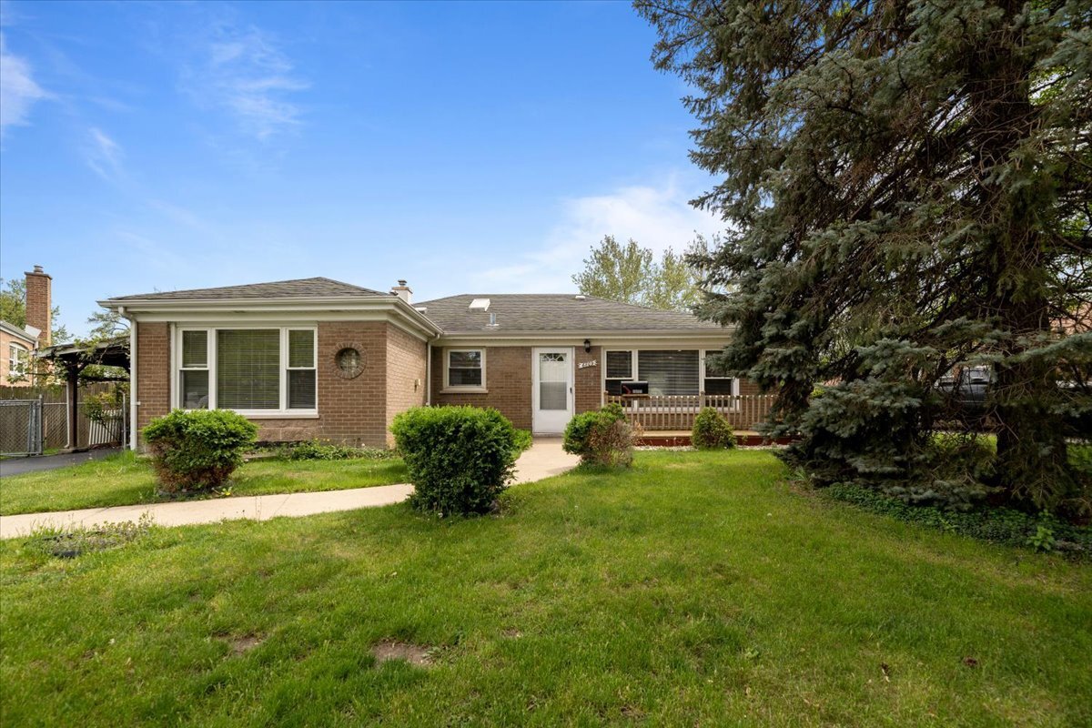 6809 W 109th Pl, Worth, IL 60482 House for Rent in Worth, IL