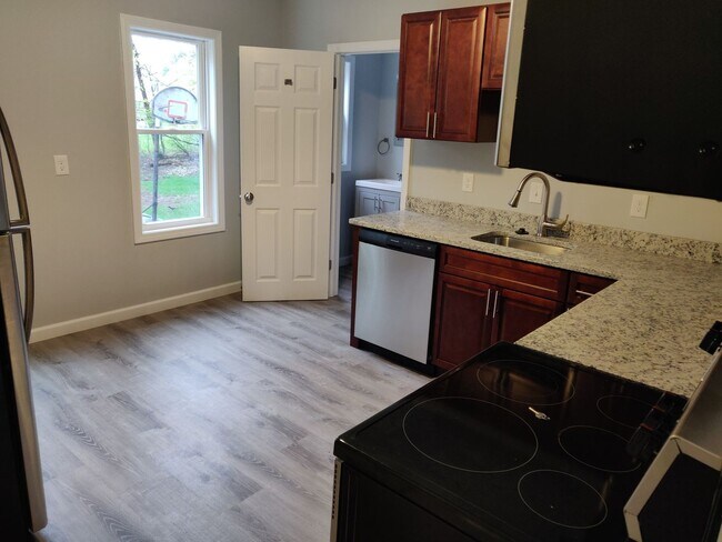 Foto del edificio - 9 Cleveland Ave