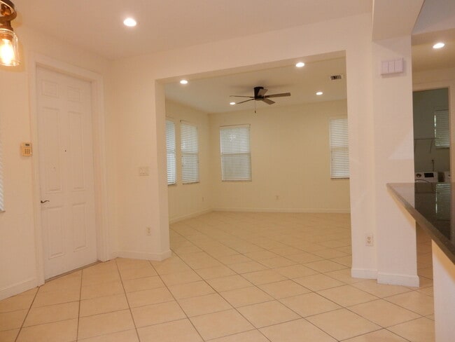 Building Photo - 661 Corte Madera Ln