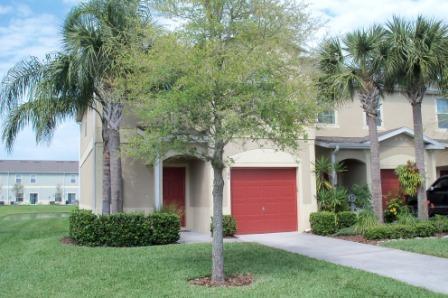 Primary Photo - BEAUTIFUL 3 BD/2.5 BA TOWNHOUSE IN LAKE WA...