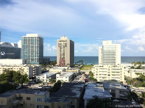 Foto del edificio - 6780 Indian Creek Dr