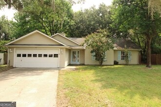 Building Photo - 108 Baytree Ct