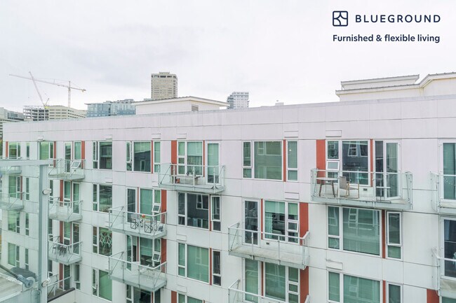 Foto del edificio - 1414 10th Ave