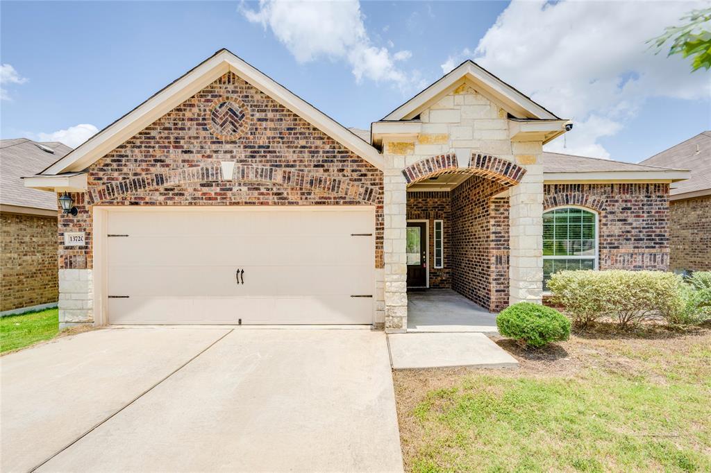 Foto principal - 13720 Nelson Houser St