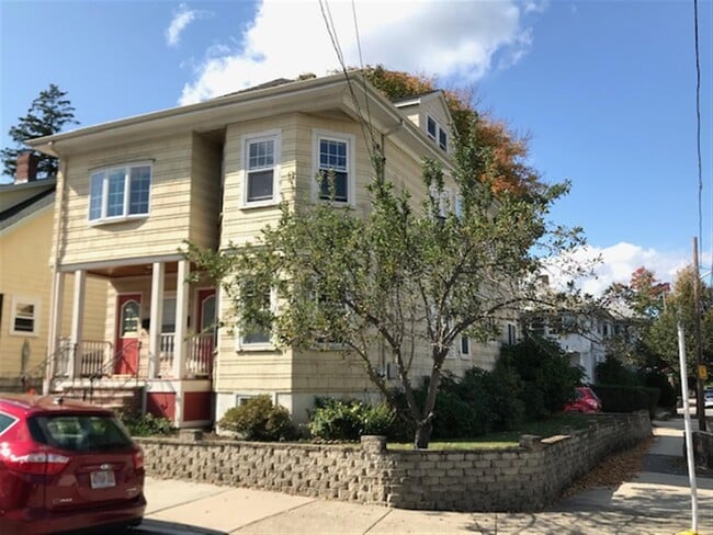 Building Photo - 17 Burget Ave