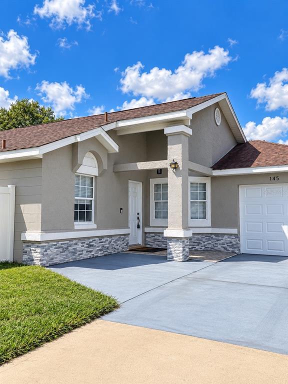 Foto del edificio - 145 Pinewood Cir