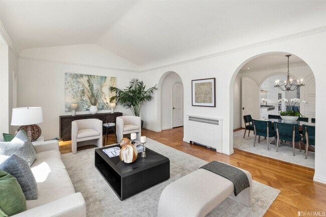 Photo - 2324 Francisco St Apartment