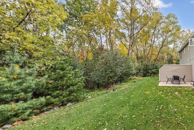 Building Photo - 10783 Tamarack Cir