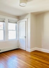 Building Photo - 62 Edgecliff Rd