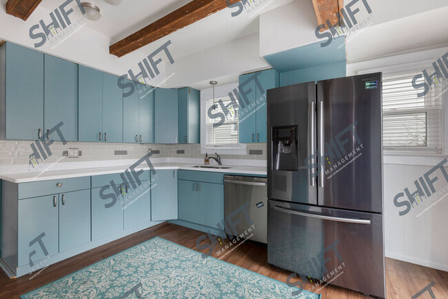 Foto del edificio - 607 Fairview - Gorgeous updated home