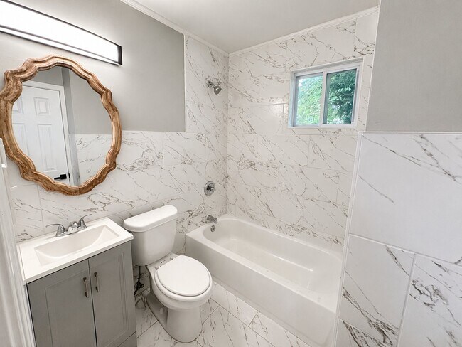 Foto del edificio - 1672 Thornton Pl SW