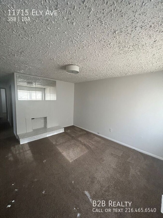 Foto del edificio - 11715 Ely Ave