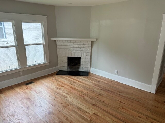 Foto del edificio - 247 Wellington St SW
