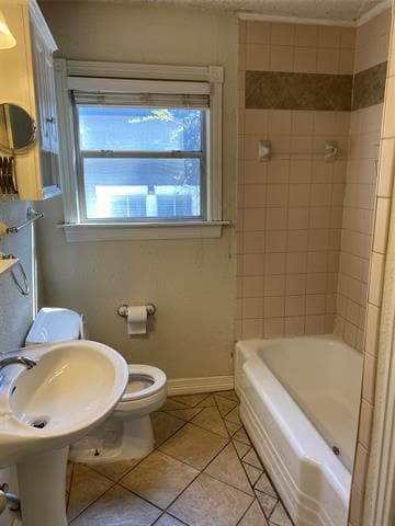 Building Photo - 3828 Collinwood Ave