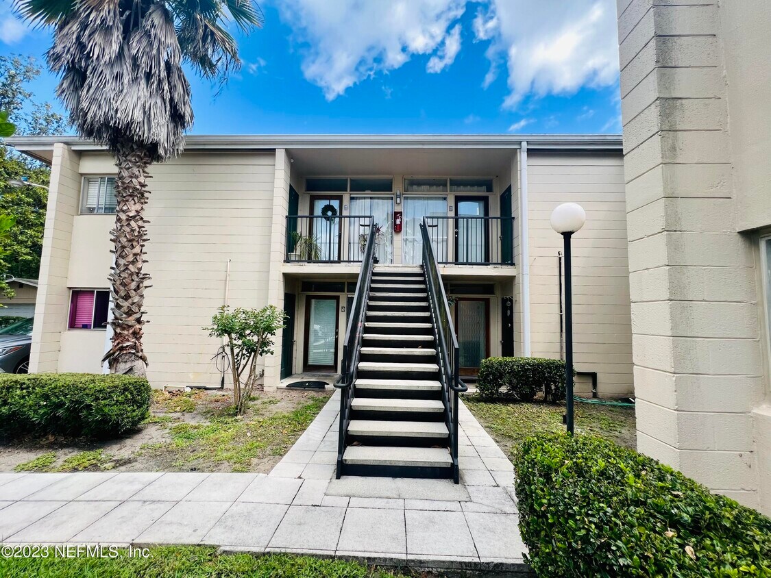 2043 Dunsford Terrace Unit 7, Jacksonville, FL 32207 Condo for Rent
