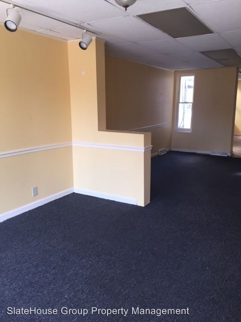 Building Photo - 213 W Lancaster Ave