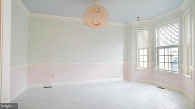 Building Photo - 108 Barefield Ln