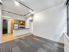 Interior Photo - The Des Moines Building
