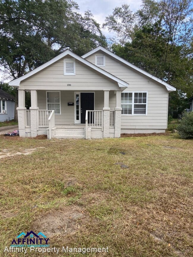 Foto del edificio - 3 br, 2 bath House - 1044 Ada Ave
