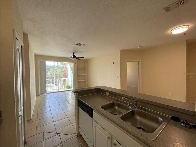 Foto del edificio - 8828 Dunes Ct