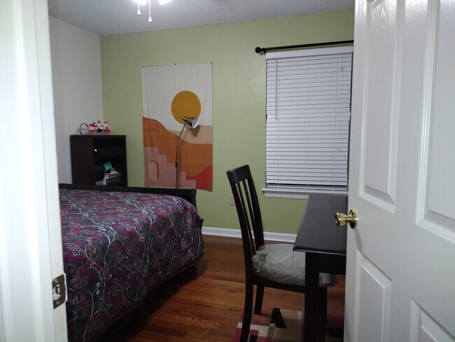 Foto del edificio - 5344 River Meadow Dr