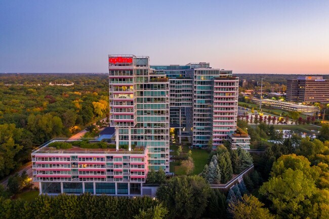 Building Photo - 9715 Woods Dr