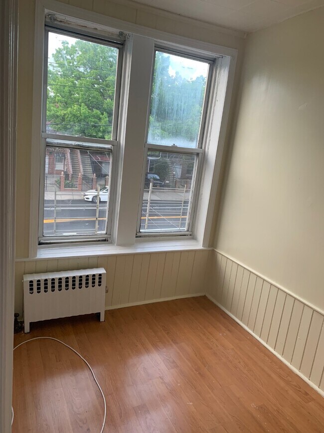 858 E 222nd St, The Bronx, NY 10467 House Rental in The Bronx, NY