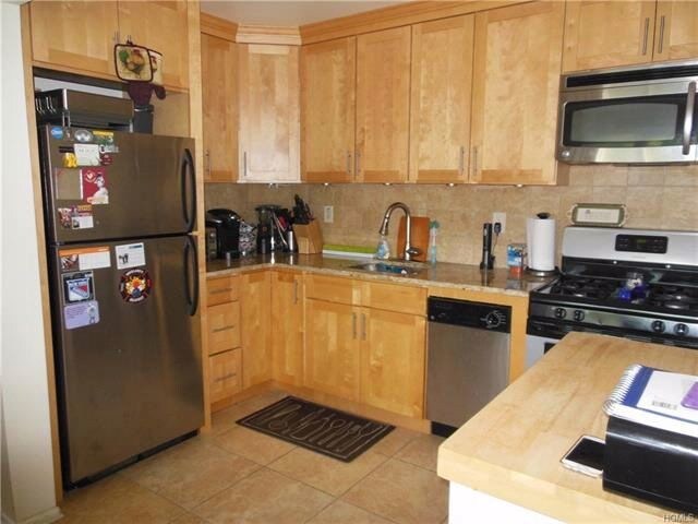 Foto del edificio - 229 N Middletown Rd