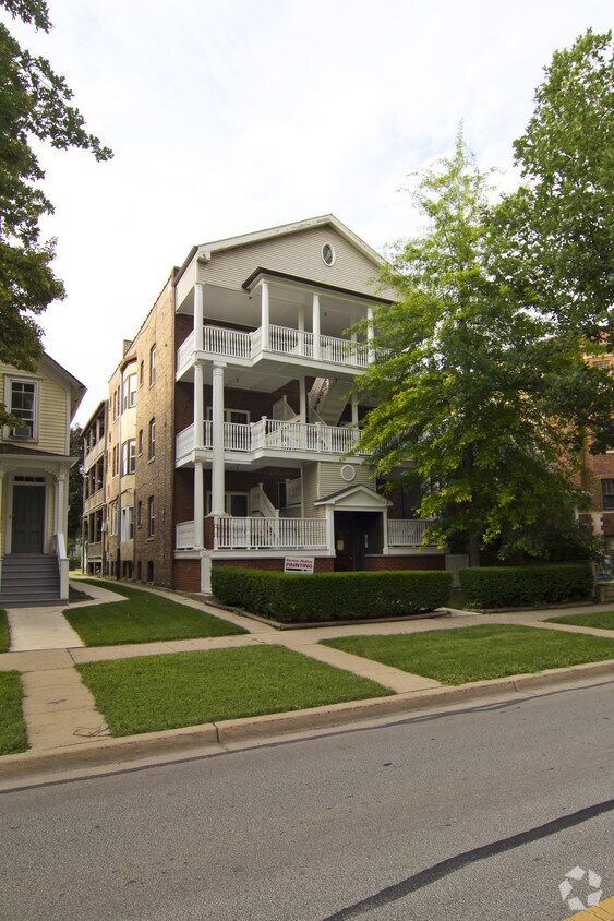 Primary Photo - 1120 Ontario St