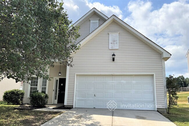 Building Photo - 6916 Chieftain Dr