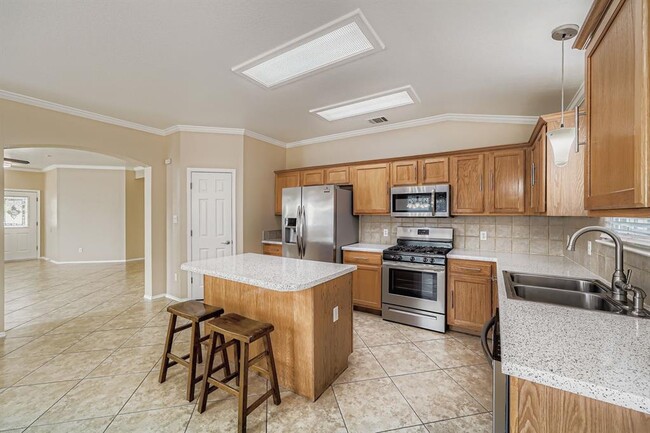 Building Photo - 1301 Coral Cay Ln