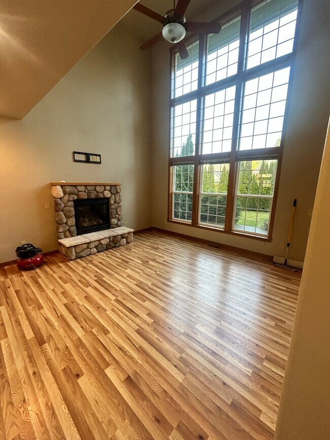 1417 Foxtail St, Lynden, WA 98264 Townhome Rentals in Lynden WA