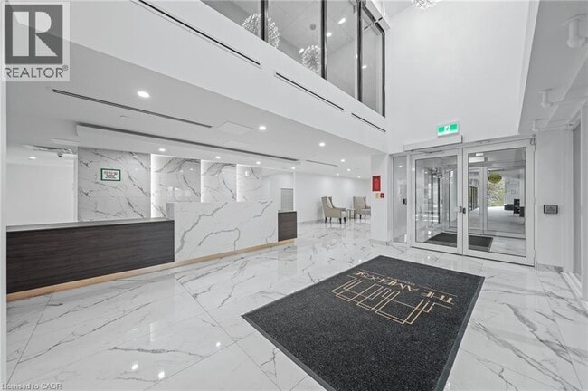 Building Photo - 575 Conklin Rd