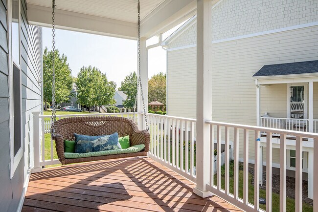 Foto del edificio - 1471 Wickham Pond Dr