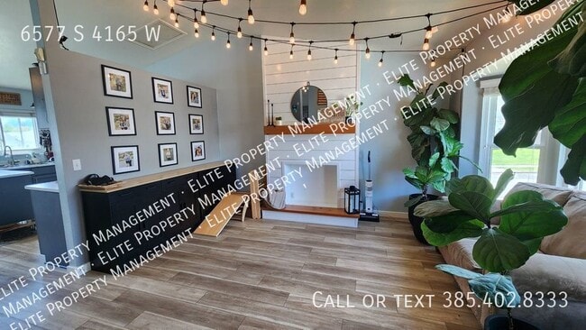 Foto del edificio - 6577 S 4165 W
