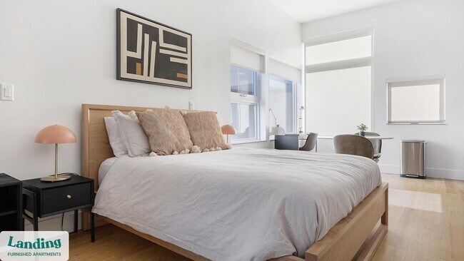 Building Photo - 135 Adams St